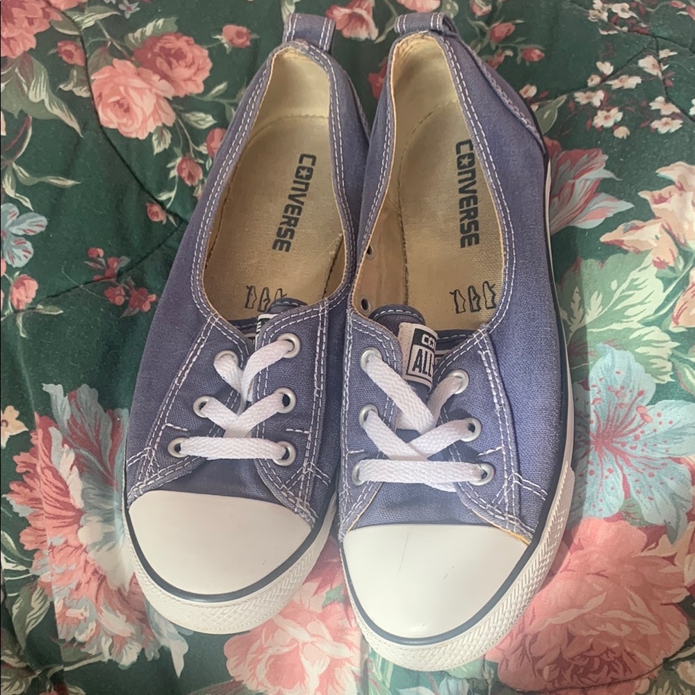 Converse Women's Blue Canvas Sneakers